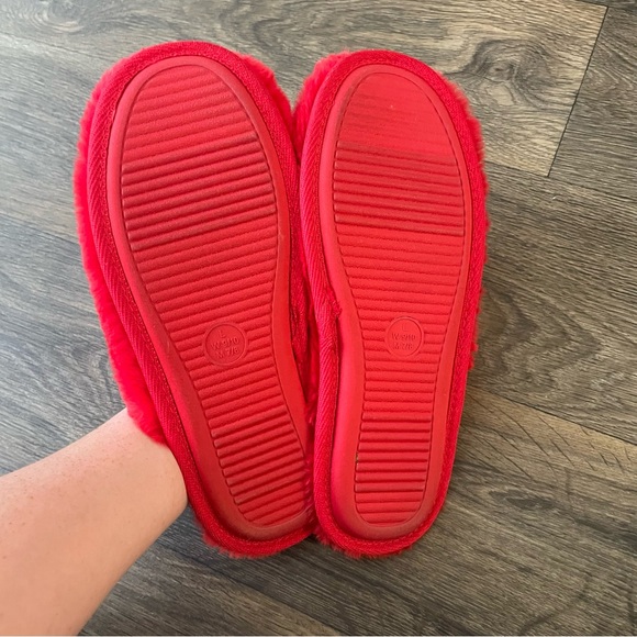 Target Scuff Slippers - Picture 7 of 10